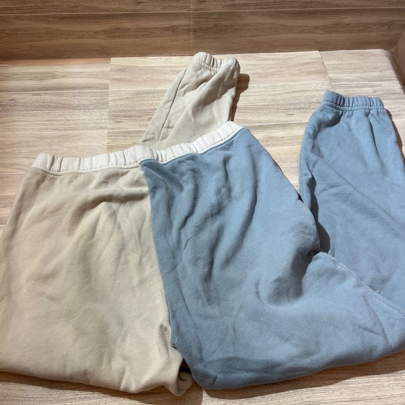 Abercrombie kids 13/14 joggers tan and light blue - Picture 4 of 5
